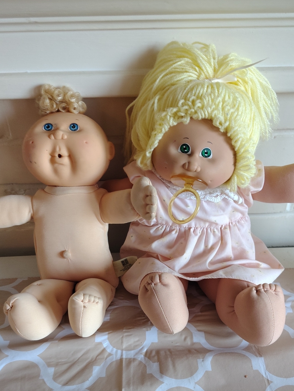 Vintage Cabbage Patch Kids & Baby Cries So Real Doll Lot